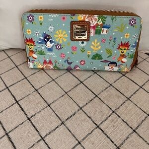 Dooney & Bourke Disney Zip Wallet